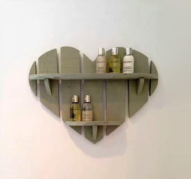 5-heart-shaped-DIY-decor.jpg