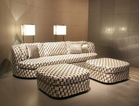 Furniture Superstore on Armani Casa Furniture By Giorgio Armani   The Turandot Sofa