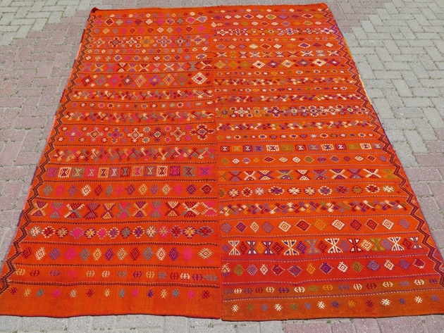 turkish-kilim-wool-area-rug-81x103-orange.jpg