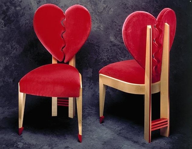 9-heart-shaped-chairs.jpg