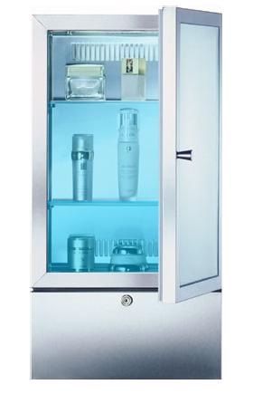 Cheap Bathroom Cabinets on Medicine Cabinets From Biszet   The Bathroom Refrigeration Cabinet