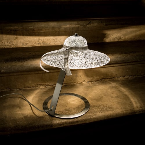 feminine-table-lamps-italamp-capri-1.jpg