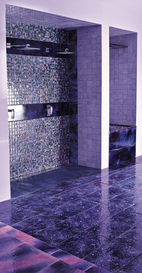 franco-pecchioli-purple-bathrooms-ideas-designs-1.jpg