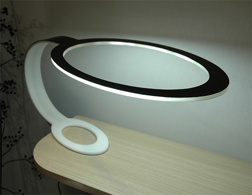 funky-table-lamps-plexiglass-chrysalide-2.jpg