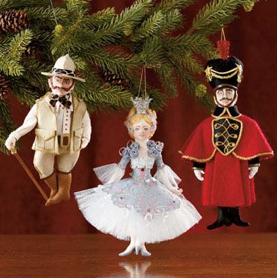 http://www.trendir.com/archives/gladys-boalt-handmade-christmas-ornaments.jpg