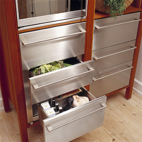 Kitchen Storage Cabinets on Elegant  Environmentally Aware Kitchens From Hansen