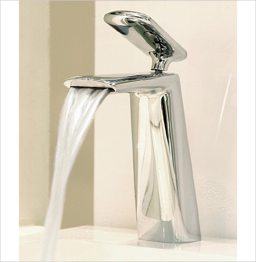 iconic-faucet-designs-fir-italia-dynamica-cascade-10.jpg