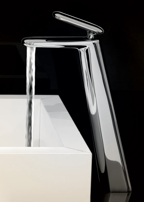 iconic-faucet-designs-fir-italia-dynamica-cascade-5.jpg