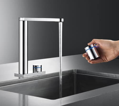 kwc-ono-touch-light-pro-faucet-1.jpg