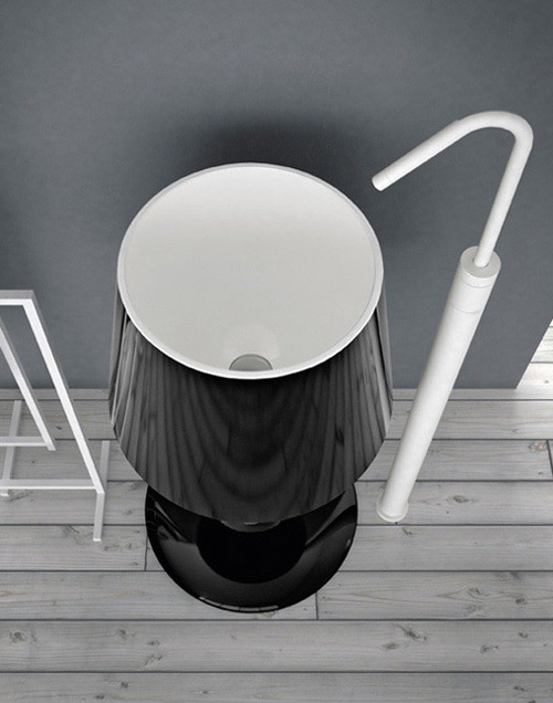 Lamp Shaped Washbasin - Light by ArtCeram