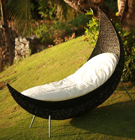 Plastic Chairs on Like These  We Re Sure You Ll Also Like Lifeshop Collection S Outdoor
