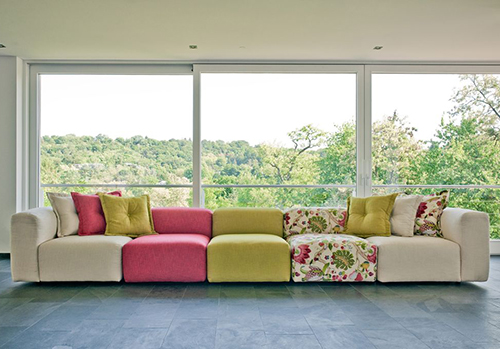 modern-retro-sofas-sophisticated-living-1.jpg