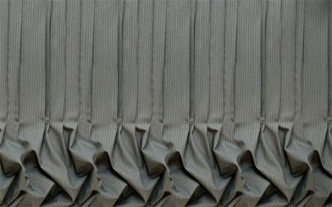 muurbloem-business-gray-calk-stripe-wall-paper.jpg