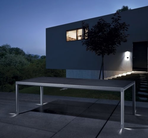 patio-table-with-lights-luna-manutti-1.jpg