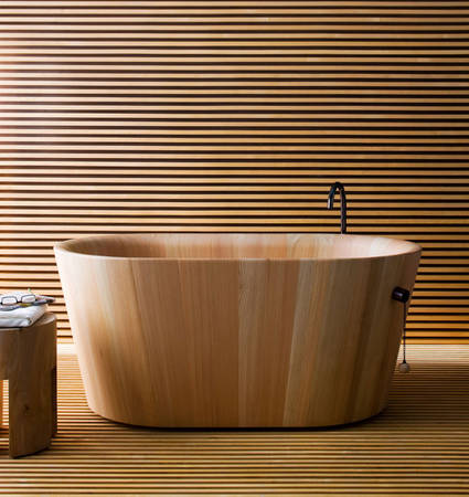 Japanese Ofuro Soaking Bath Tub by Rapsel