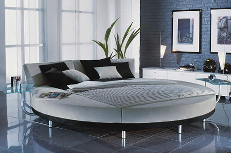 Modern round bed from RUF-Bett - the Circolo bed