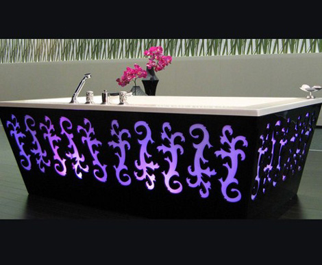 thg-bathtub-arabesque-1.jpg