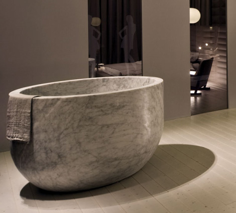 vaselli-deep-soaking-tubs-marble-3.jpg