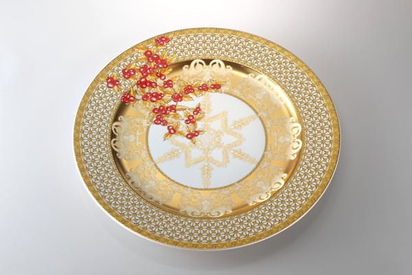 versace-christmas-2010-tableware-ornaments-collection-3.jpg