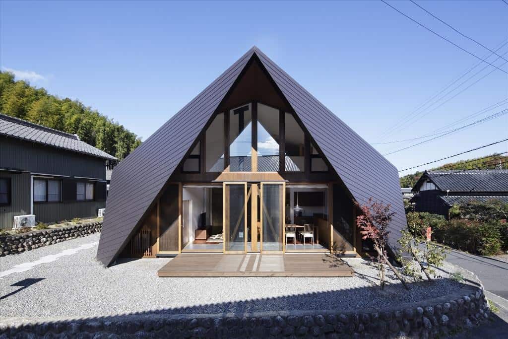 Unique Roof Designs | Modern House Designs