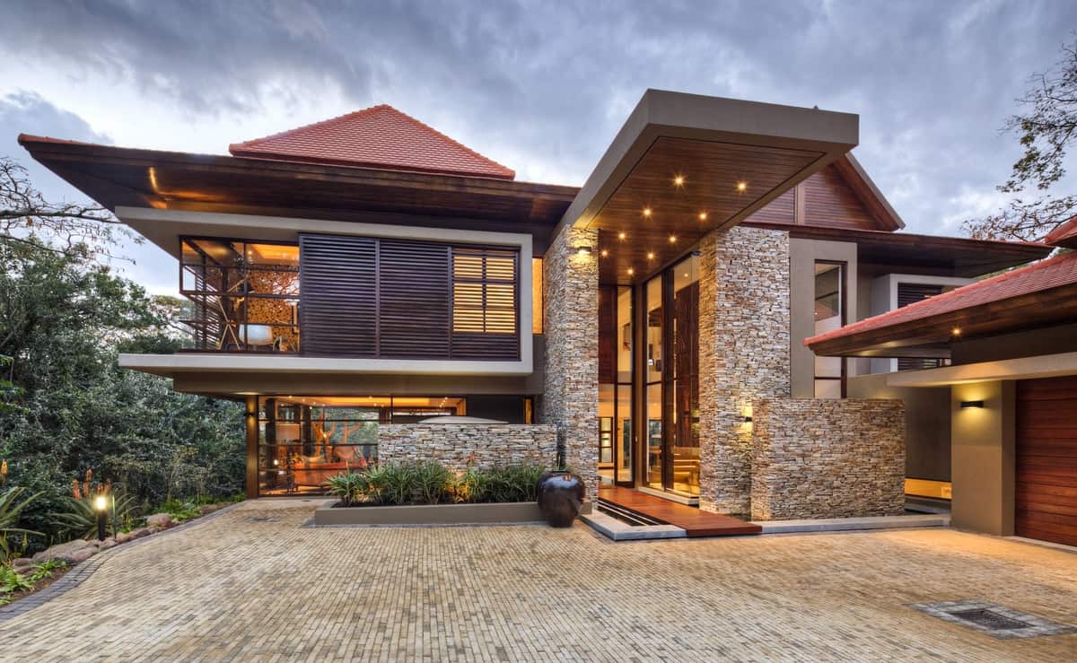 House design with pool zen type