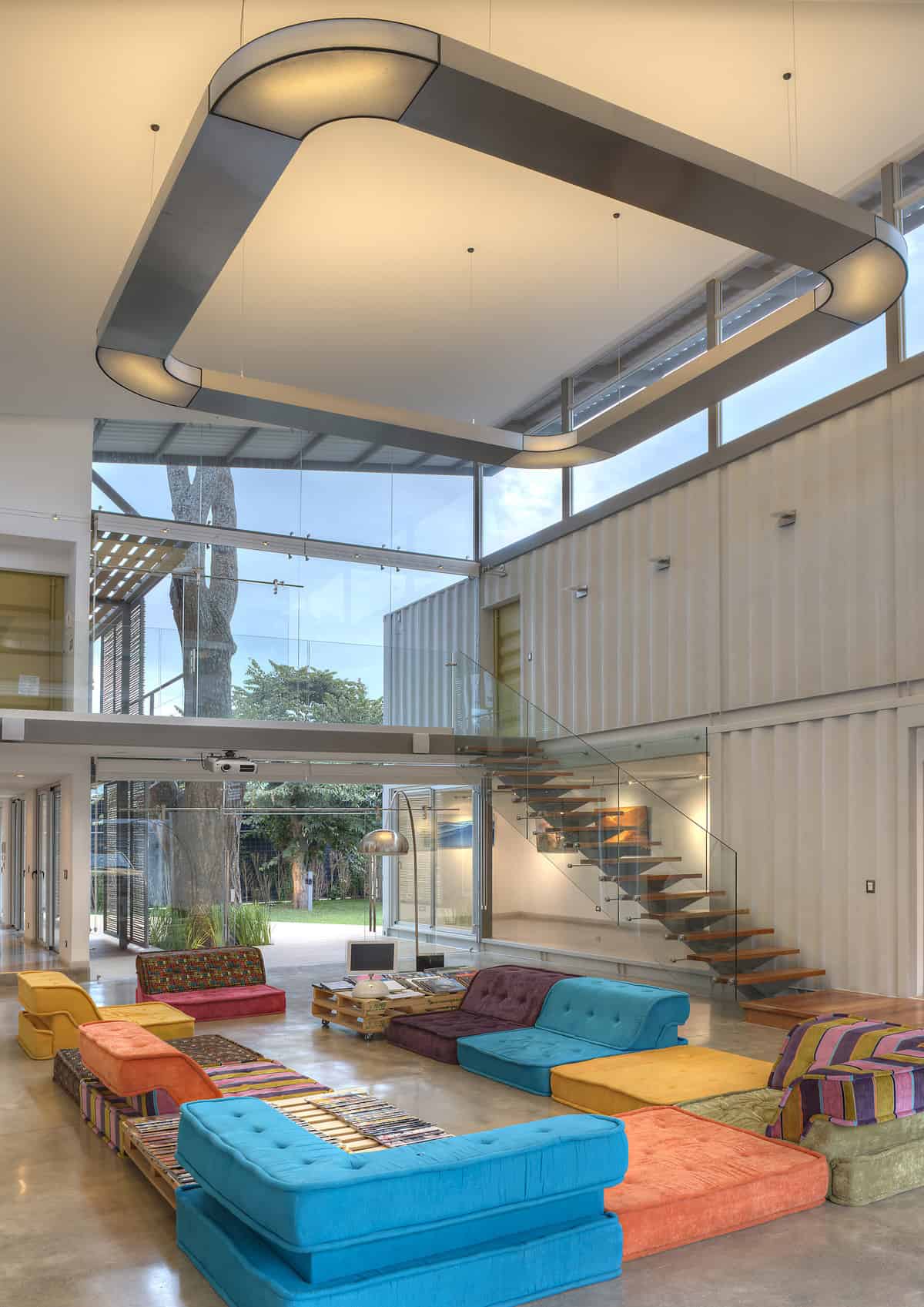 8 Shipping Containers Make Up a Stunning 2-Story Home | Modern House