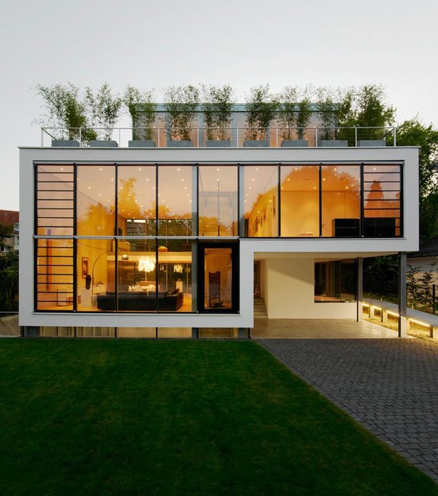 [Image: energy-optimized-house-with-roof-terrace...-34369.jpg]
