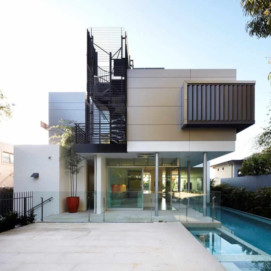 House with Outdoor Spiral Staircase Leading to Rooftop ...