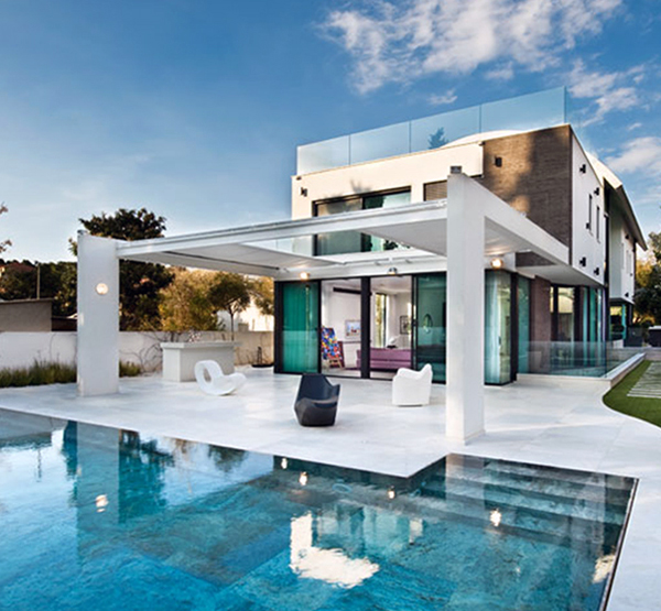 Modern House With Rooftop Swimming Pool