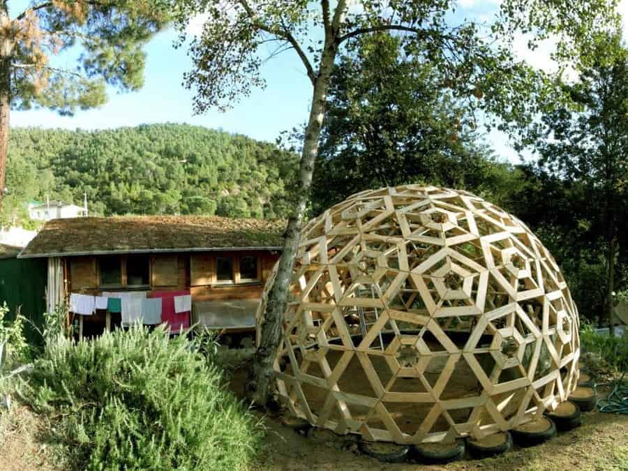 DIY Wooden Dome Built From Pallets Tools for Community