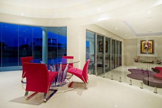 Ultra Contemporary House on Australia Gold Coast