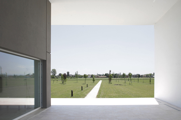 Italian Home Architecture - Super Minimalist House Design | Modern ...