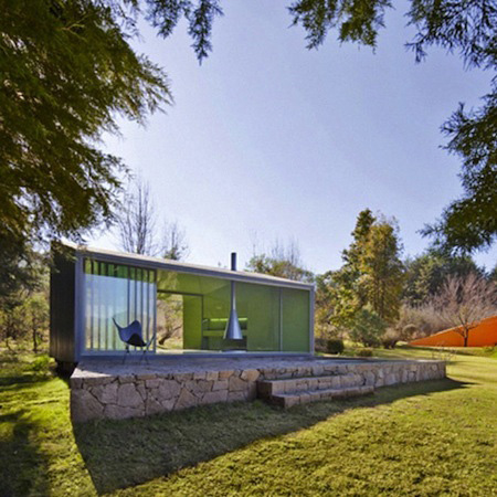 Glass House on Mini Glass House Is Big On Style   Spirit