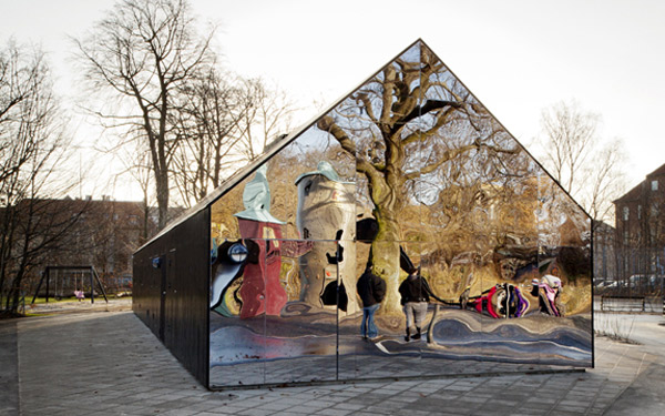 mirrored-funhouse-gets-playful-in-copenhagen-park-3.jpg