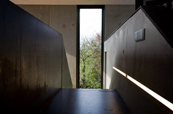 modern-german-architecture-concrete-house-plan-2.jpg