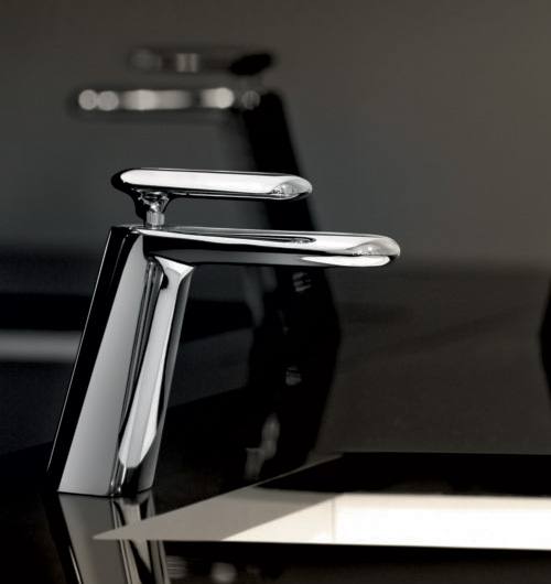 iconic-faucet-designs-fir-italia-dynamica-cascade-6.jpg