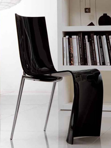 The Verner chair by Colico