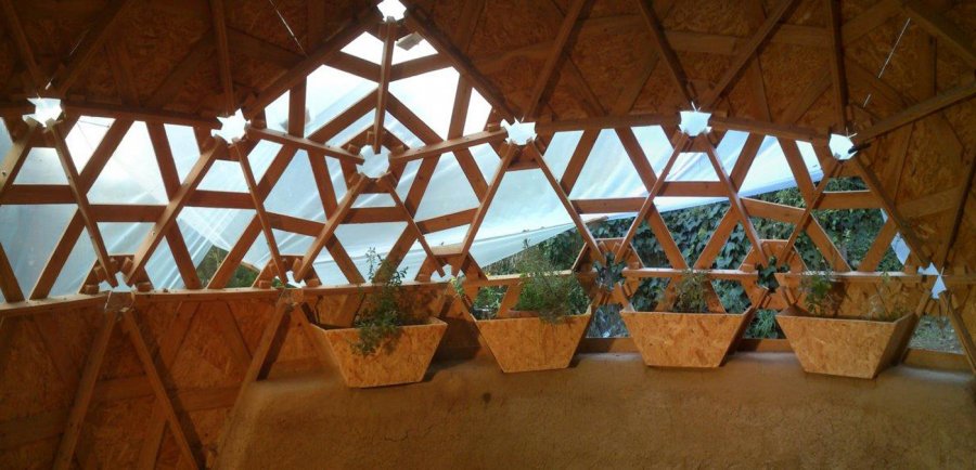 DIY Geodesic Dome by Gianluca Stasi of CTRL+Z Architecture Firm