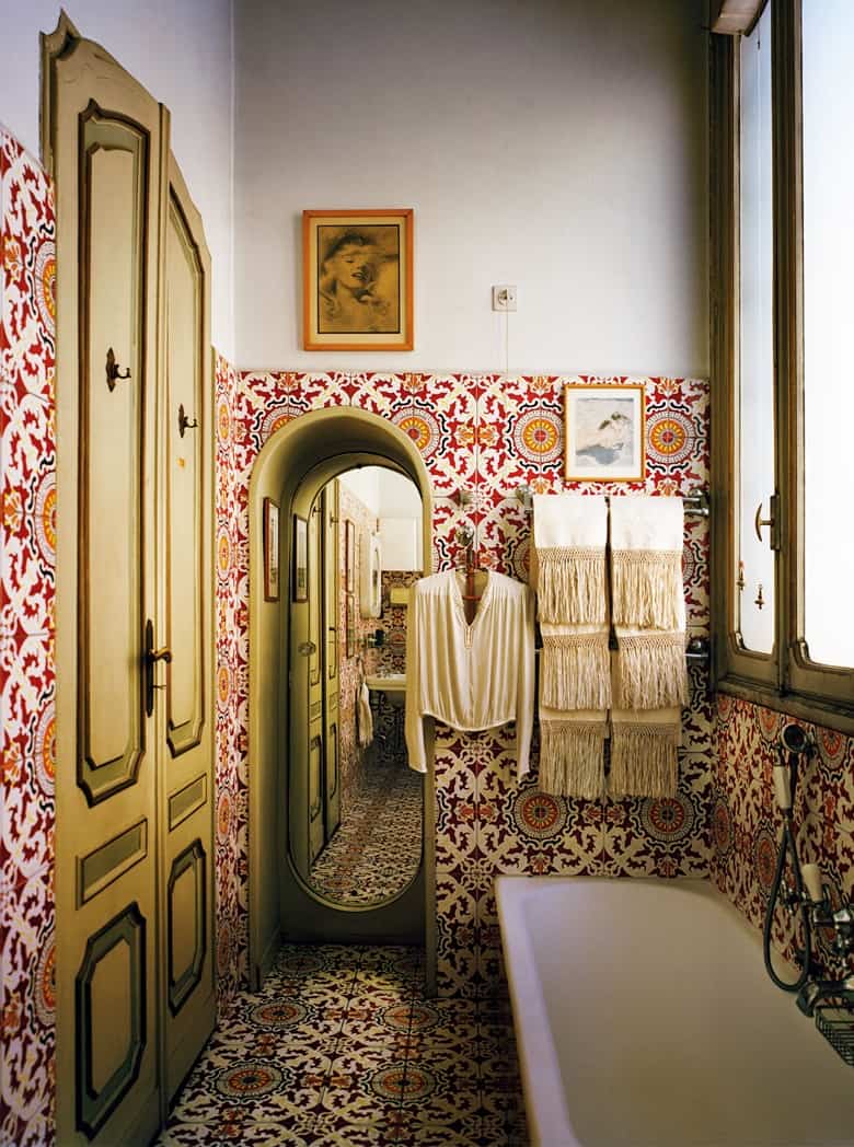 Carlo Mollino’s bathroom design in Turin, Italy