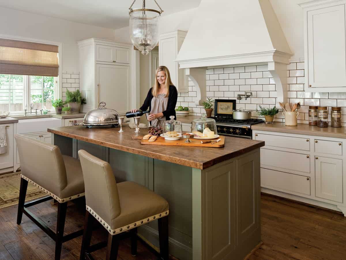 Top Taupe Paints for Your Kitchen Cabinets