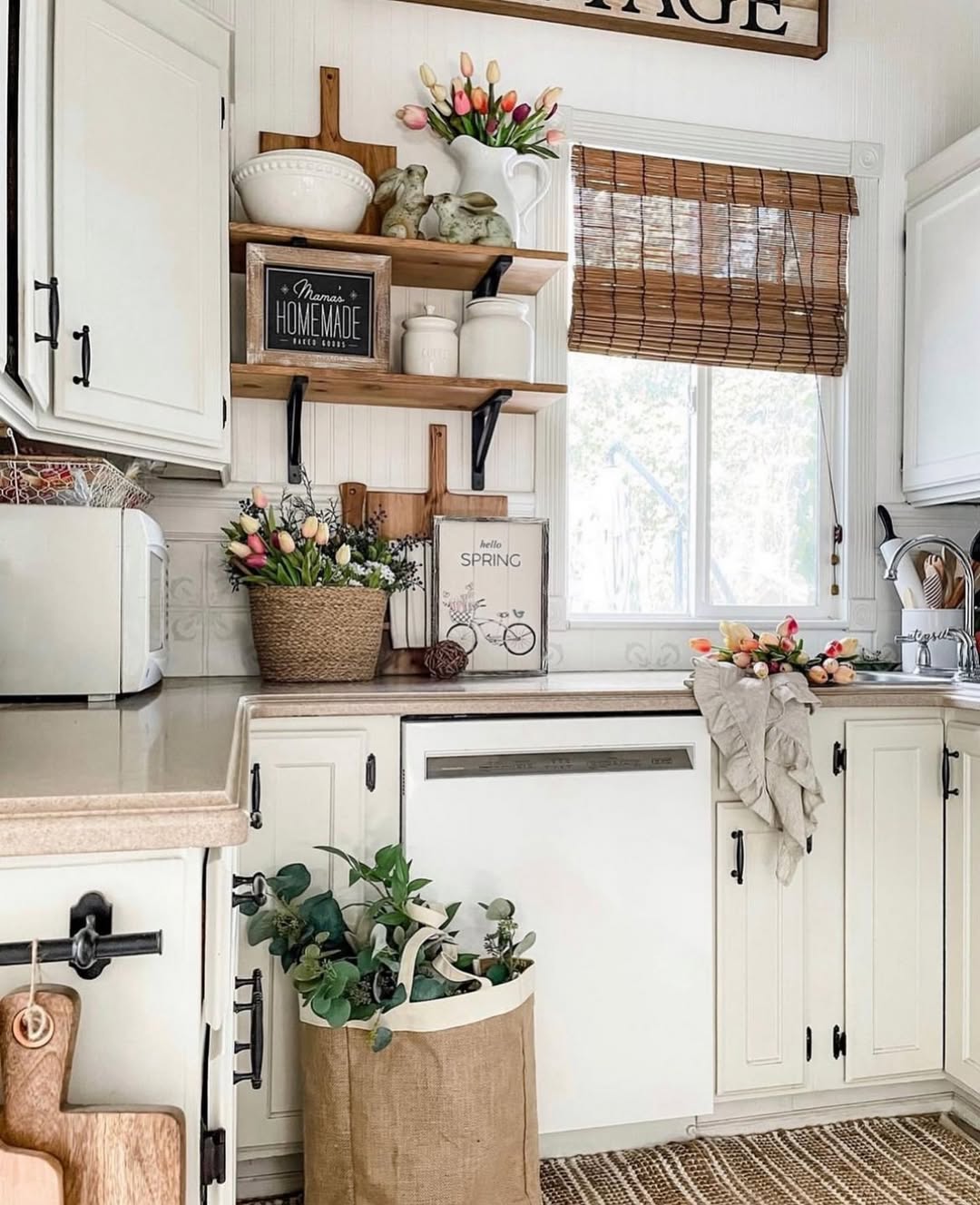 Gather ‘Round Vintage Charm