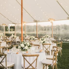 30 Simple Wedding Table Decor Ideas That Make a Few Small Details Do All the Work
