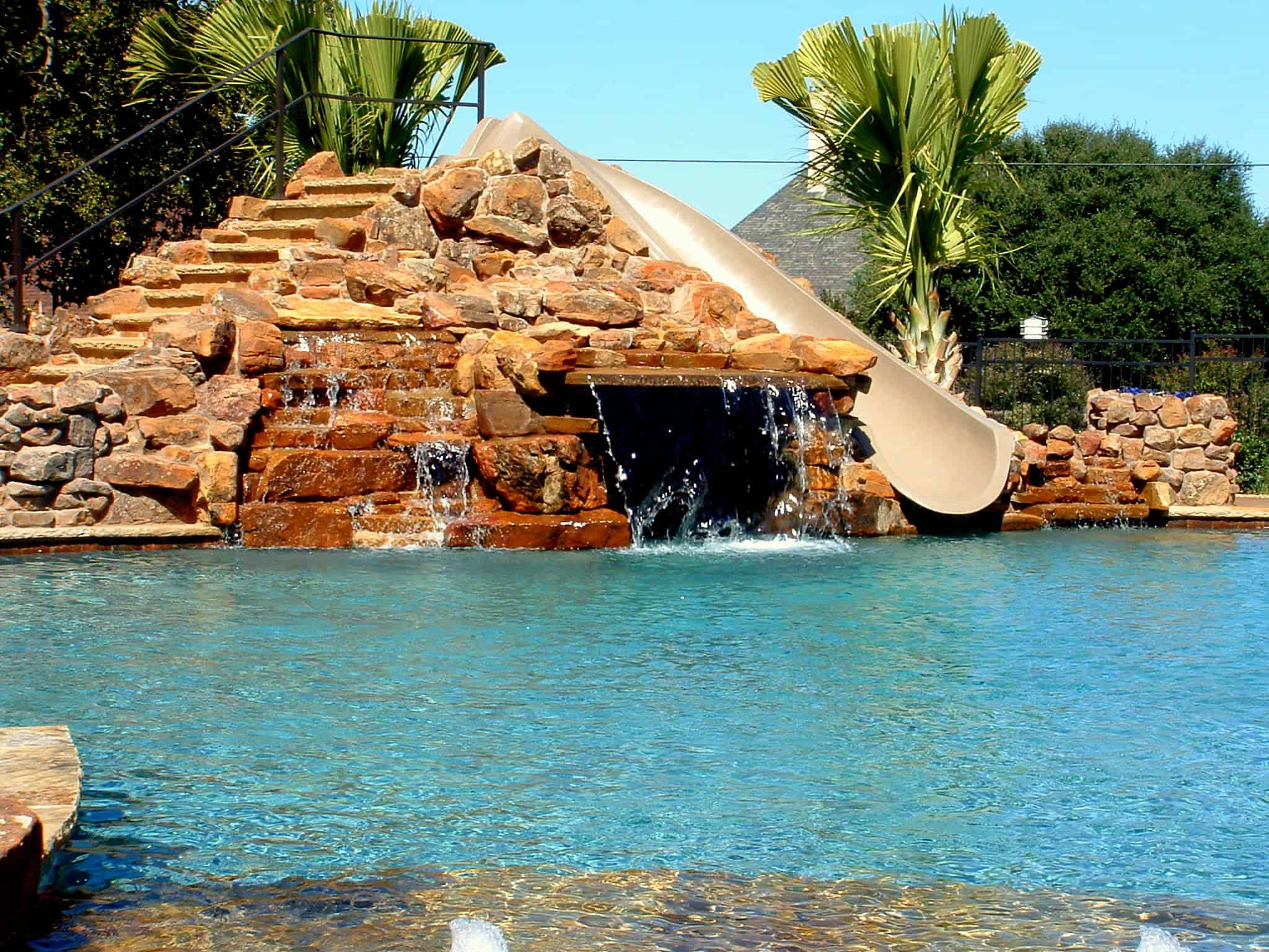 the most incredible pools on the planet 31